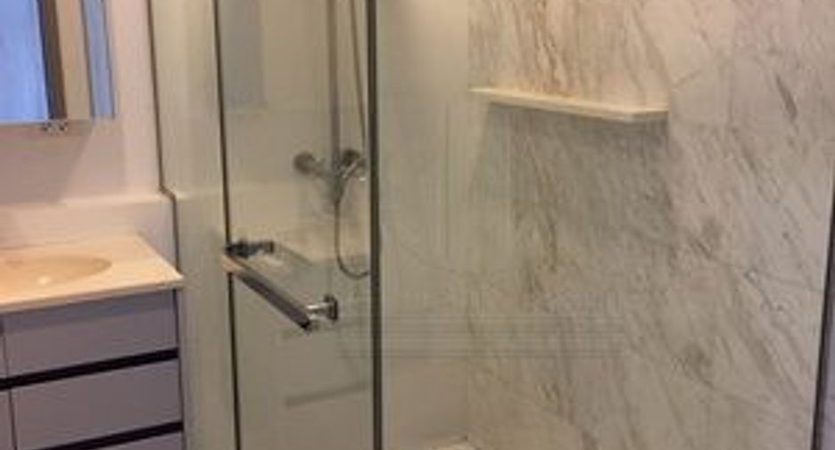 Wohnung zur Miete und zum Kauf mit 1 Zimmer in Watthana, Bangkok