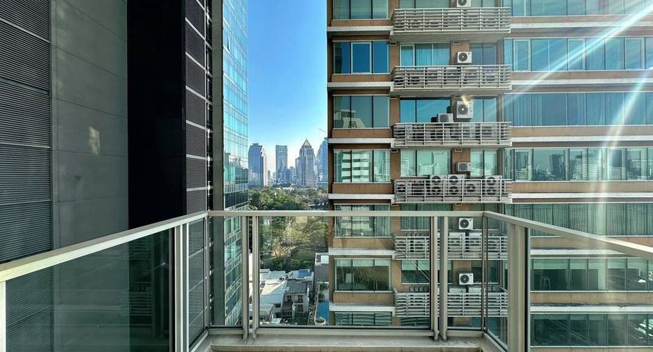 À louer et à vendre 2 chambres condo à Pathum Wan, Bangkok
