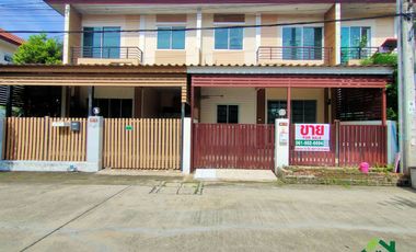For sale 4 bedrooms townhouse in Nong Chok, Bangkok