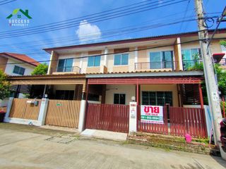 À vendre 4 chambres maison de ville à Nong Chok, Bangkok