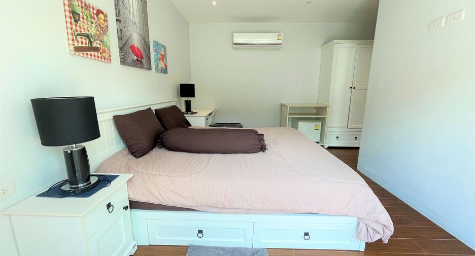 For sale 6 Beds villa in Takua Pa, Phang Nga