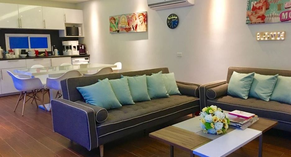 For sale 6 Beds villa in Takua Pa, Phang Nga
