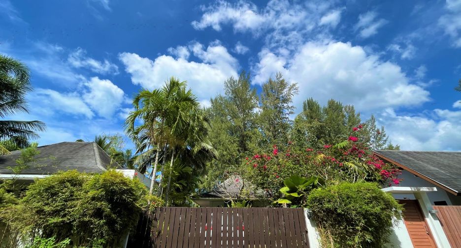 For sale 6 Beds villa in Takua Pa, Phang Nga