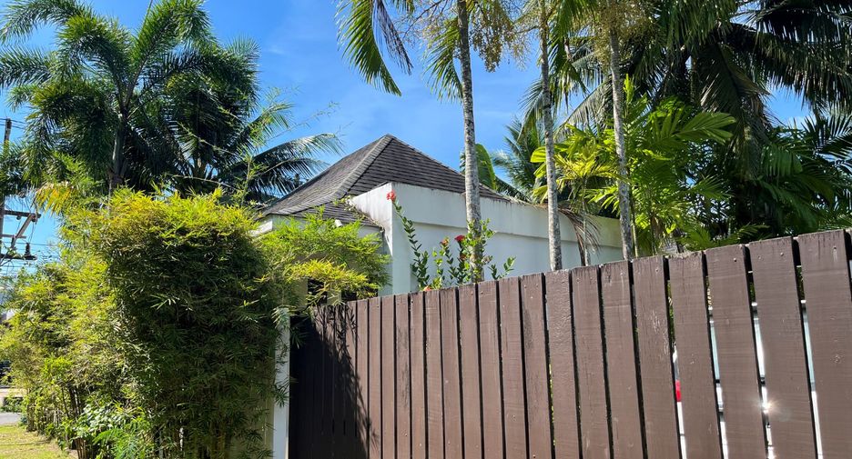 For sale 6 Beds villa in Takua Pa, Phang Nga