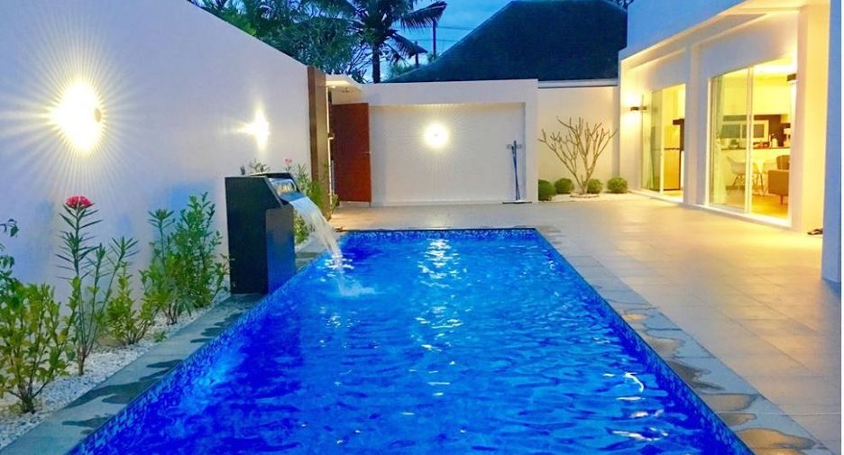 For sale 6 Beds villa in Takua Pa, Phang Nga