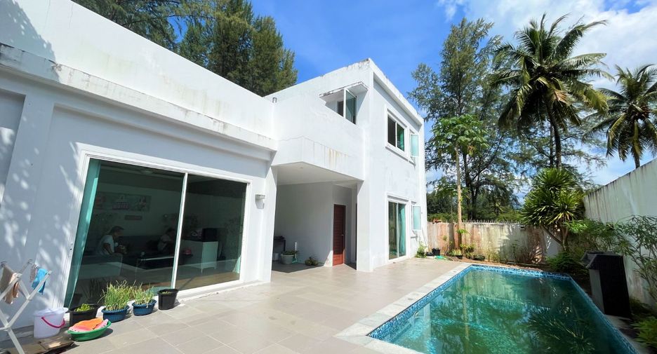 For sale 6 Beds villa in Takua Pa, Phang Nga