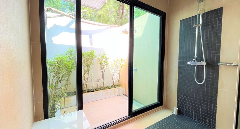 For sale 6 Beds villa in Takua Pa, Phang Nga
