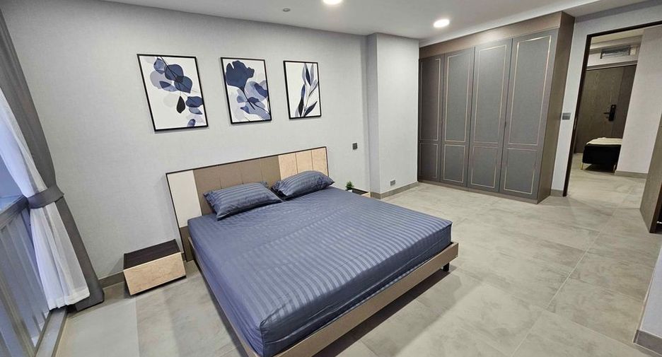For rent and for sale 3 bedrooms condo in Watthana, Bangkok