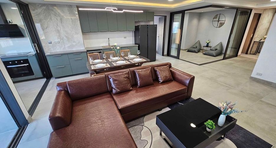 For rent and for sale 3 bedrooms condo in Watthana, Bangkok