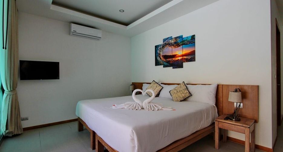 For rent 3 bedrooms villa in Mueang Phuket, Phuket