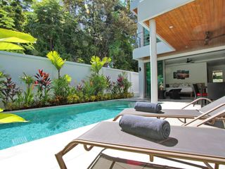 For rent 3 bedrooms villa in Mueang Phuket, Phuket