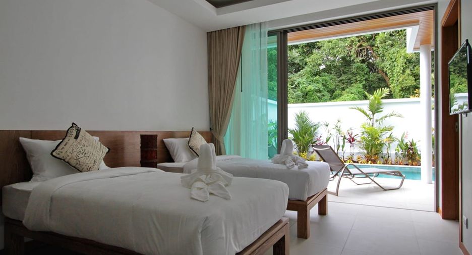 For rent 3 bedrooms villa in Mueang Phuket, Phuket