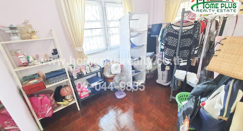 For sale 3 bedrooms house in Nong Chok, Bangkok