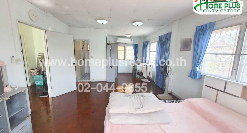 For sale 3 bedrooms house in Nong Chok, Bangkok
