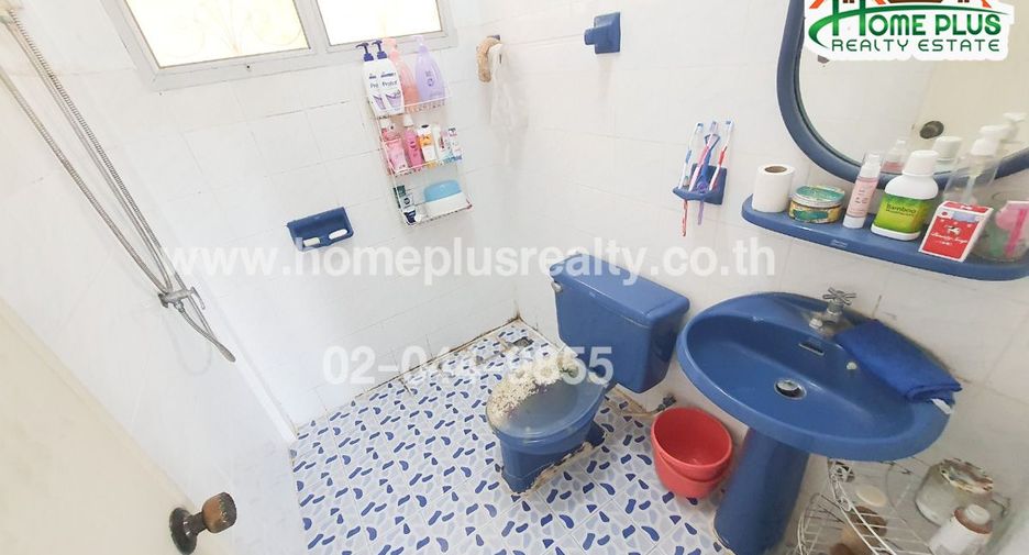 For sale 3 bedrooms house in Nong Chok, Bangkok