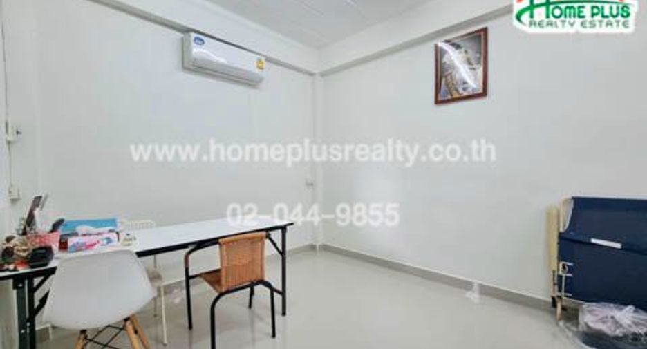 For sale 20 bedrooms apartment in Yan Nawa, Bangkok