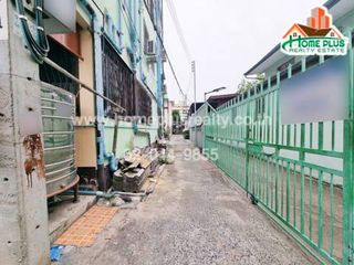 For sale 20 bed apartment in Yan Nawa, Bangkok