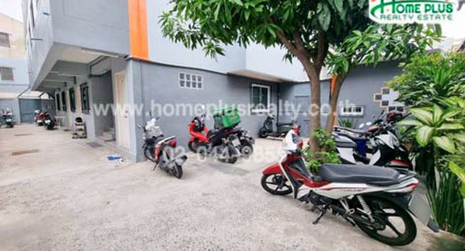 For sale 20 bedrooms apartment in Yan Nawa, Bangkok