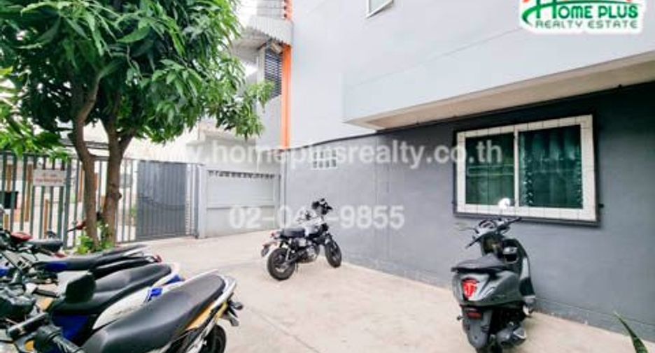 For sale 20 bedrooms apartment in Yan Nawa, Bangkok