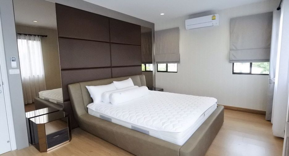 For rent 3 bedrooms house in Suan Luang, Bangkok