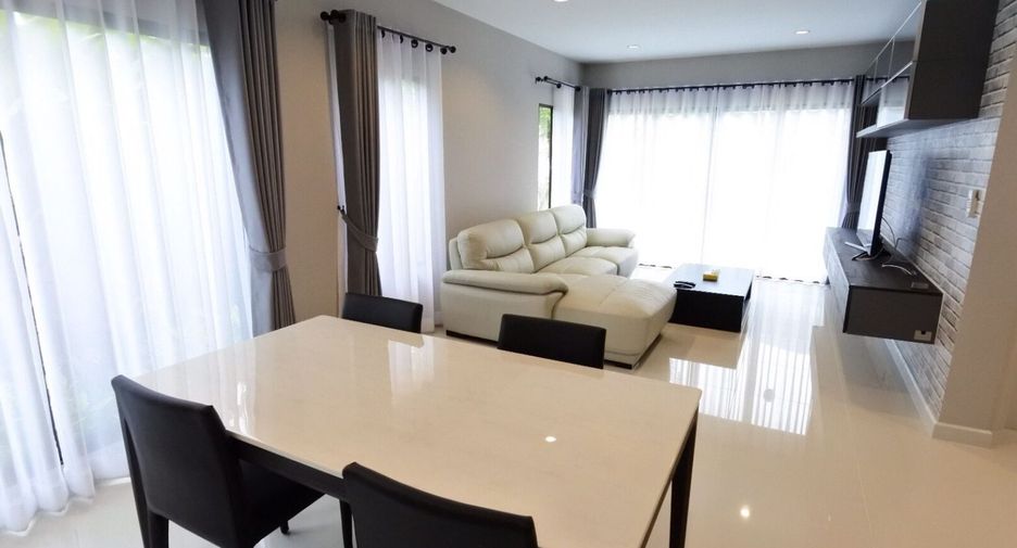 For rent 3 bedrooms house in Suan Luang, Bangkok