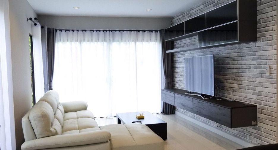 For rent 3 bedrooms house in Suan Luang, Bangkok