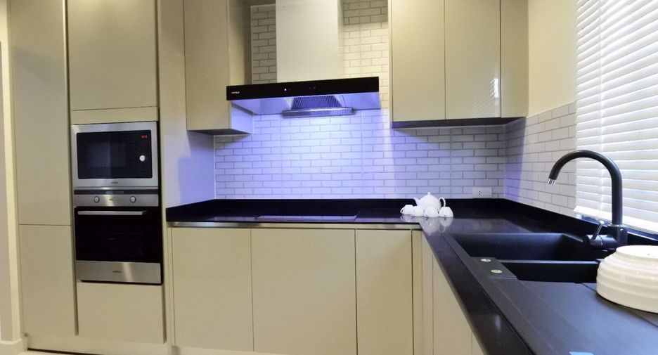 For rent 3 bedrooms house in Suan Luang, Bangkok