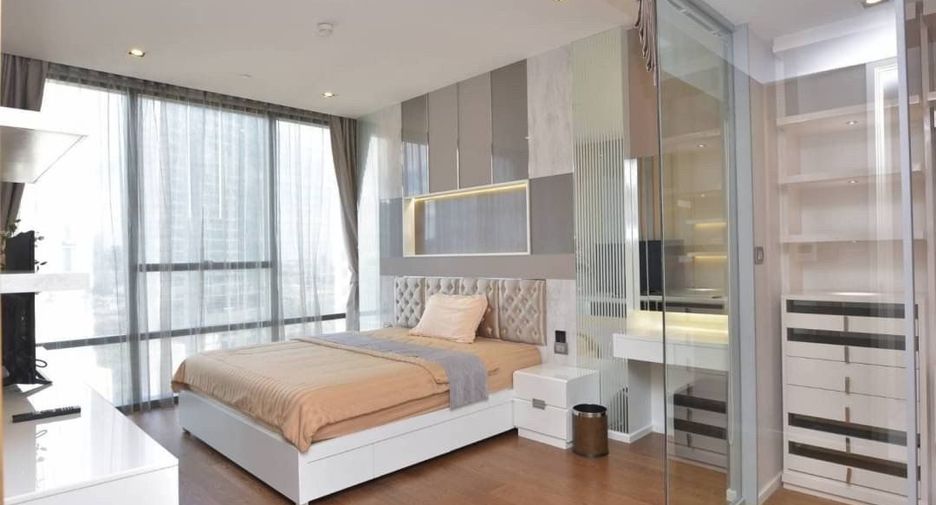 For rent 2 bedrooms condo in Sathon, Bangkok
