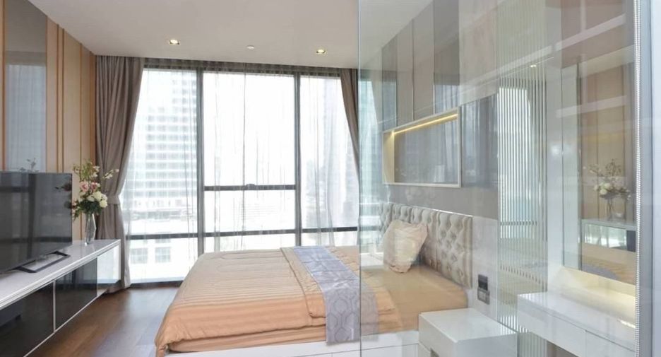 For rent 2 bedrooms condo in Sathon, Bangkok