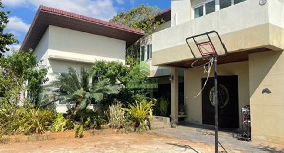 For sale 3 bedrooms house in Hat Yai, Songkhla