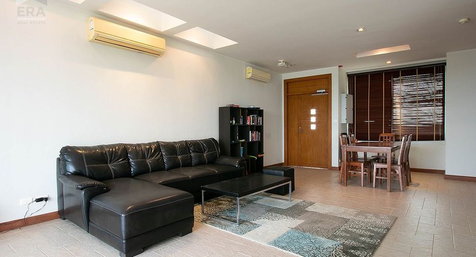 À vendre 3 chambres condo à Klaeng, Rayong
