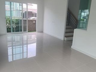 For rent 4 bedrooms house in Pak Kret, Nonthaburi