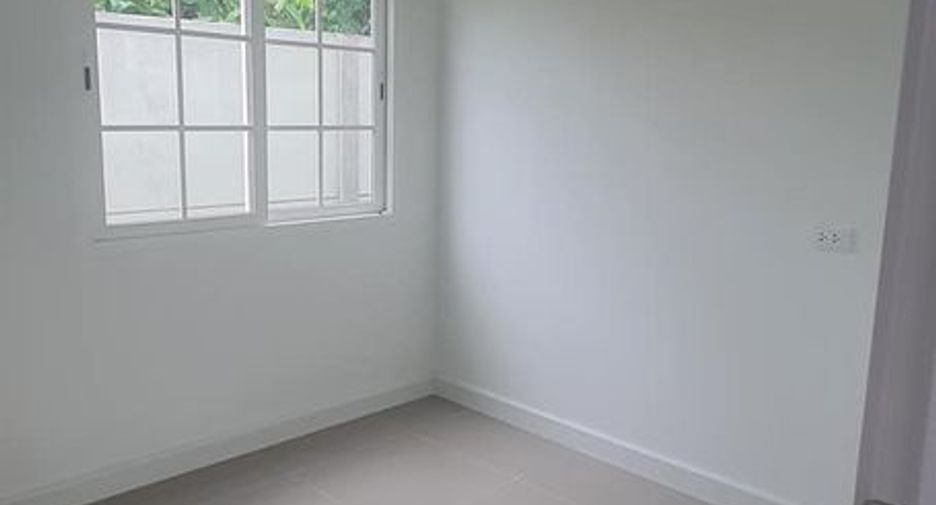 For rent 4 bedrooms house in Pak Kret, Nonthaburi