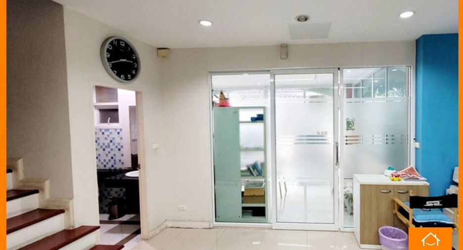 ขาย 4 ห้องนอน ทาวน์เฮ้าส์ ใน หลักสี่, กรุงเทพฯ
