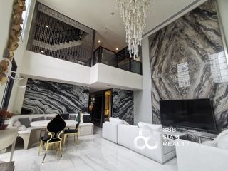 Reihenhaus zur Miete mit 4 Zimmer in Watthana, Bangkok