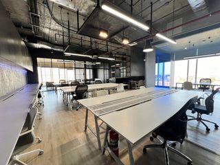 ให้เช่า 8 ห้องนอน ออฟฟิศ ใน บางกะปิ, กรุงเทพฯ