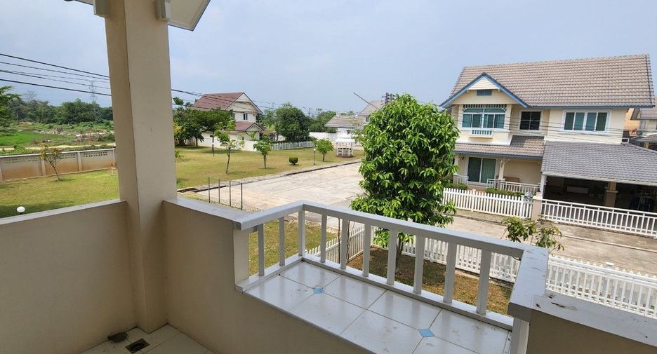For rent 3 bedrooms house in San Sai, Chiang Mai