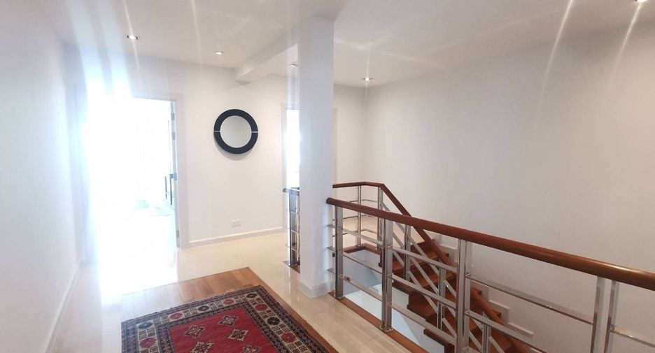 For rent and for sale 3 bedrooms condo in Bang Lamung, Chonburi