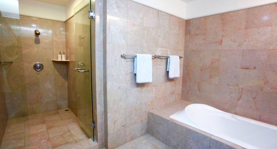 For rent and for sale 3 bedrooms condo in Bang Lamung, Chonburi