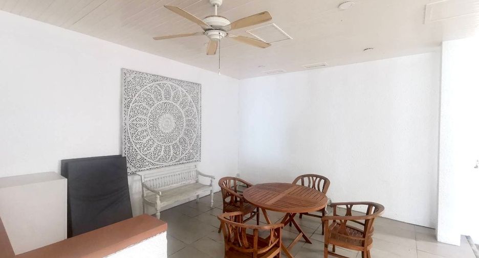 For rent and for sale 3 bedrooms condo in Bang Lamung, Chonburi