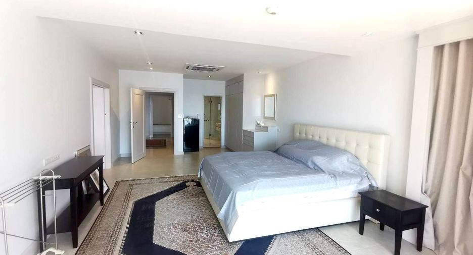 For rent and for sale 3 bedrooms condo in Bang Lamung, Chonburi
