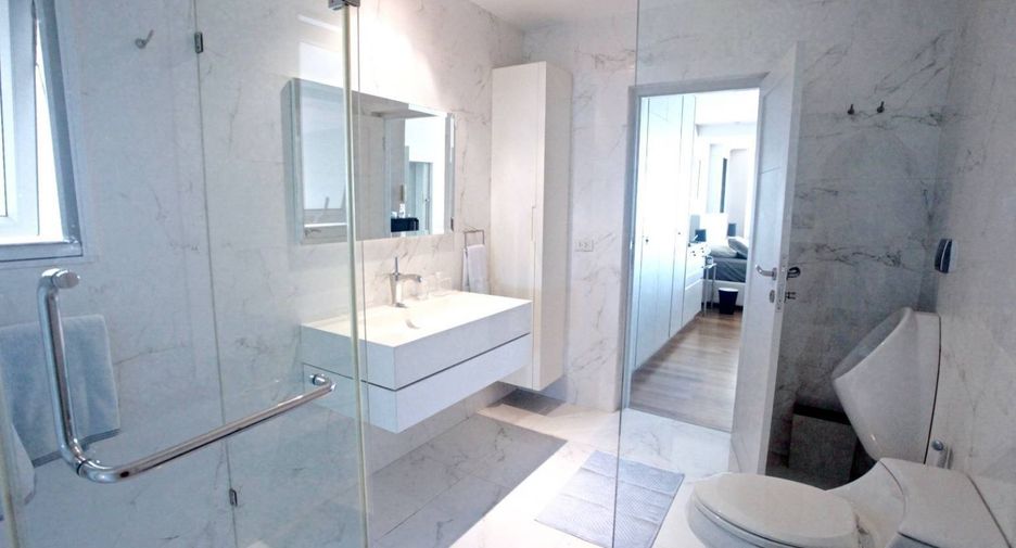 For rent and for sale 3 bedrooms condo in Bang Lamung, Chonburi