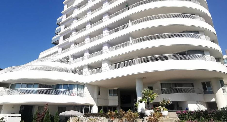 For rent and for sale 3 bedrooms condo in Bang Lamung, Chonburi
