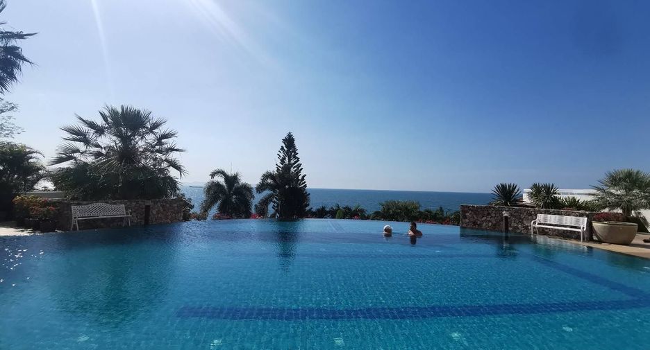 For rent and for sale 3 bedrooms condo in Bang Lamung, Chonburi
