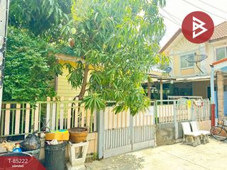 For sale 4 Beds townhouse in Mueang Samut Sakhon, Samut Sakhon