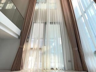 Casa en alquiler de 4 habitaciones en Bang Kapi, Bangkok