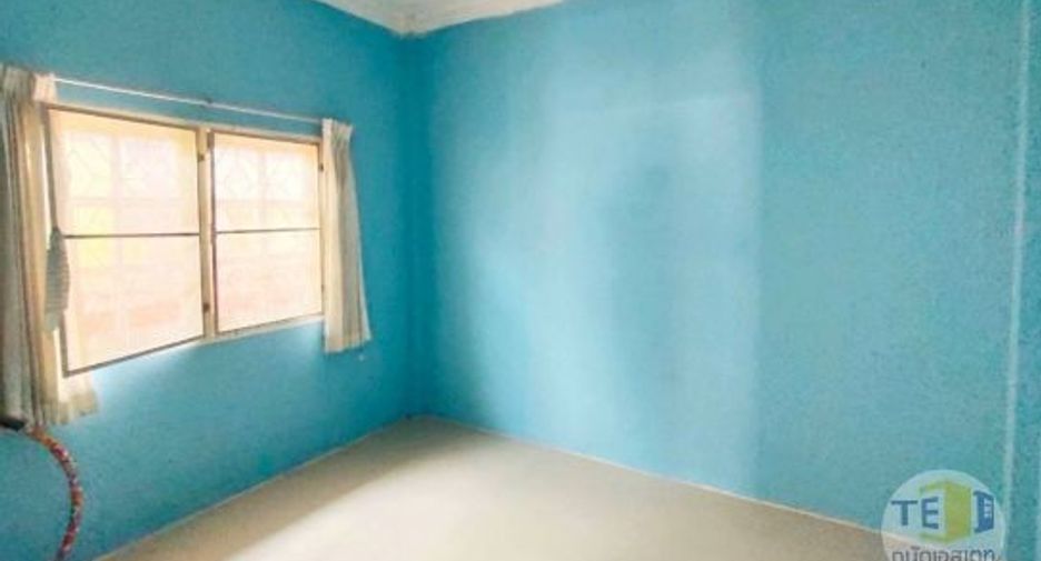 À vendre 3 chambres maison à Si Racha, Chonburi
