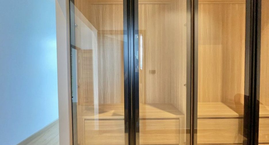 For rent 4 bedrooms house in Mueang Chiang Mai, Chiang Mai