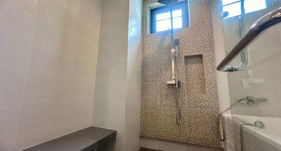 For rent 1 Beds condo in Si Racha, Chonburi