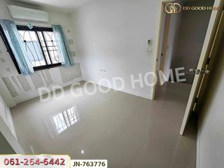 For sale 3 bed townhouse in Mueang Nakhon Pathom, Nakhon Pathom